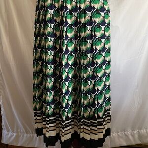 NWT Anne Klein Pleated Midi Skirt Size Medium